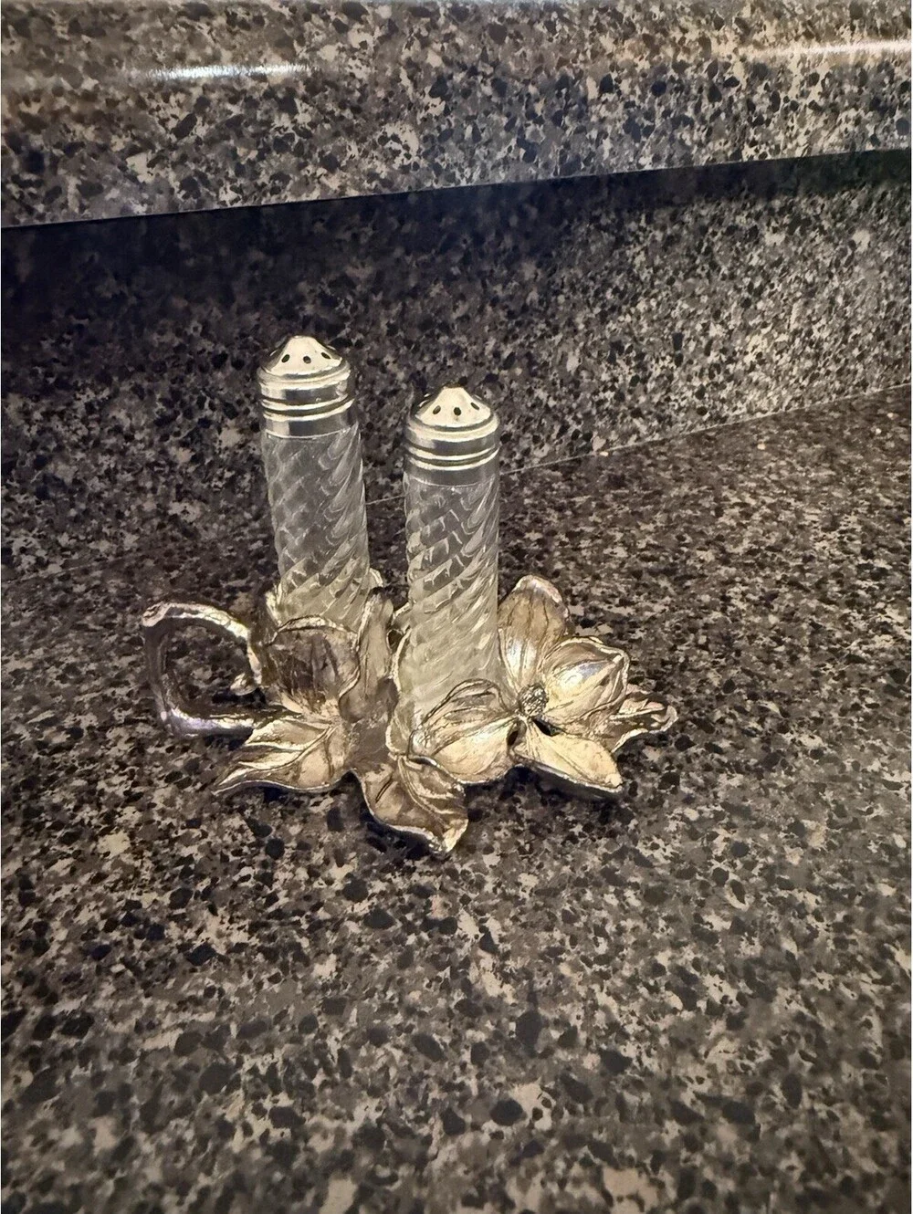 Arthur Court Pewter Salt and Pepper Shaker Set, Excellent Condition